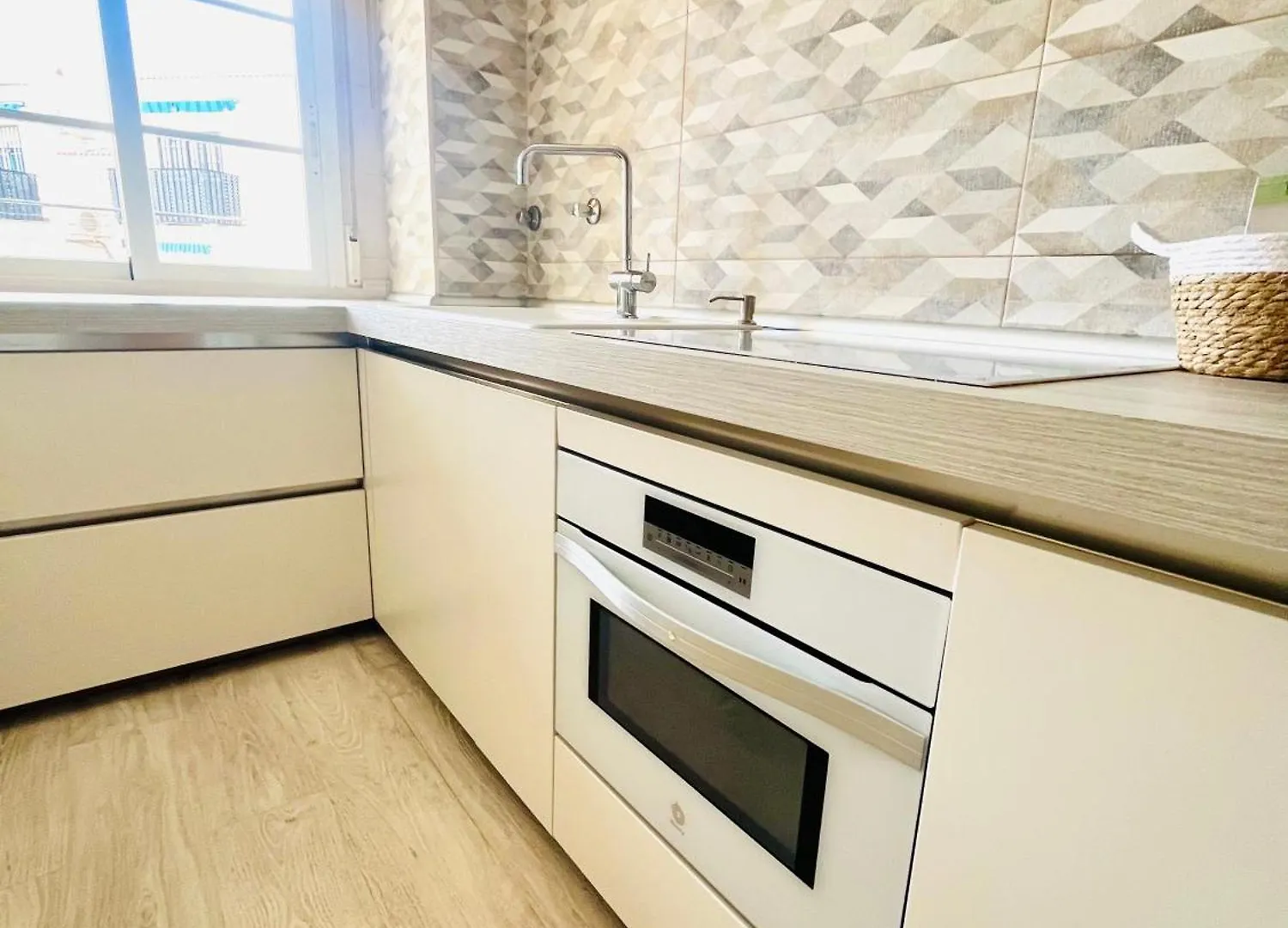 Sunny House Apartment Velez Malaga