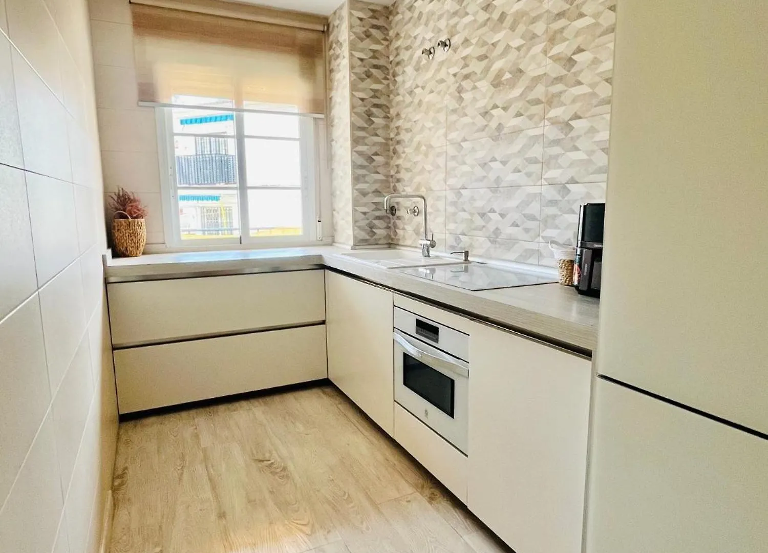 Sunny House Apartment Velez Malaga